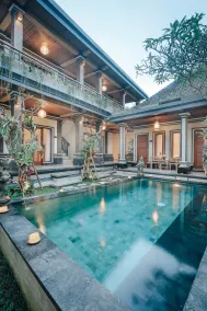 Sitala Suite - Pool