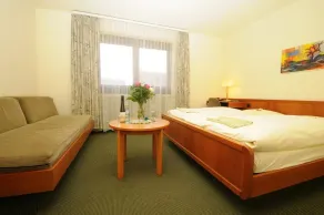 Hotel Rheingauer Tor - Room