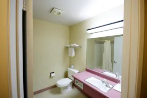 Americas Best Value Inn Dunnigan - Baño