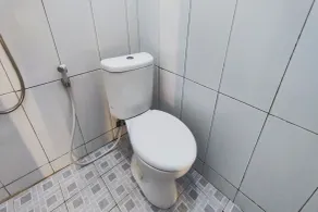 Hotel O Minso Inn Sepanjang - Bathroom