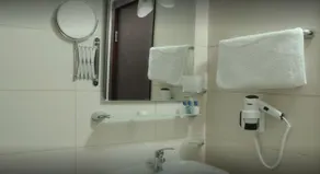 Akdeniz Hotel - Bad