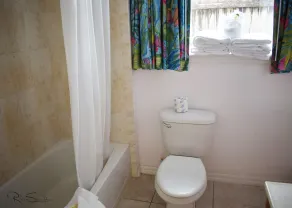 Amoray Dive Resort - Chambre