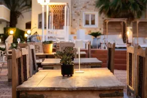 Nikos Lux By Van - Restaurante