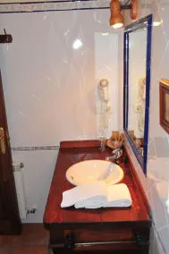 Apartamentos El llugarón - Badeværelse