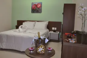 Hotel Saron - Zimmer