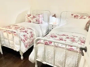 Plantation House Bed & Breakfast - Zimmer