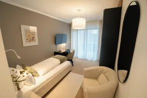 The Resting Place Hotel - Room