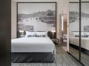 The Robertson House by The Crest Collection - Room