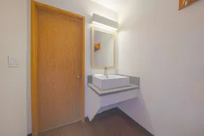 Budget Inn Gladstone By OYO - Portland Clackamas - Salle de bain