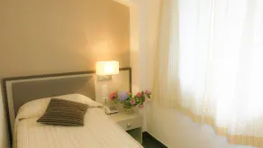 Hôtel La Source - Room
