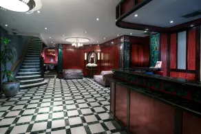 Washington Square Hotel - Lobby