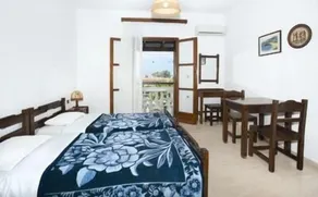 Tzilios Studios - Chambre