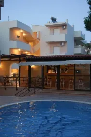 Dioni Hotel - Basseng