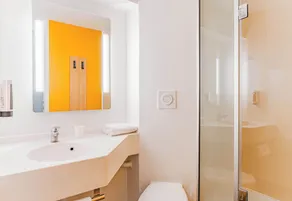 B&B HOTEL Poitiers 3 Futuroscope - Salle de bain