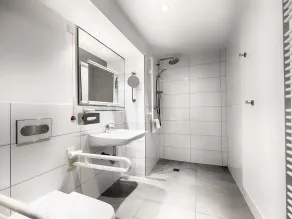 B&B Hotel München-Hbf - Bathroom