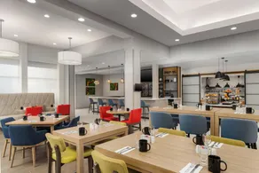 Hilton Garden Inn Dover - Restaurant