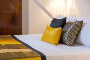 Adigars Manor Kandy - A Boutique Heritage Hotel Built in 1804 - Rum