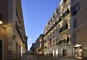 The First Dolce - Preferred Hotels & Resorts - Ausblick vom Zimmer