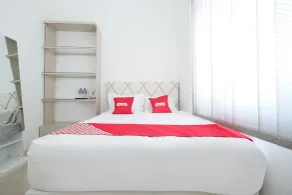 Griya RW Family Guest House Redpartner - Room