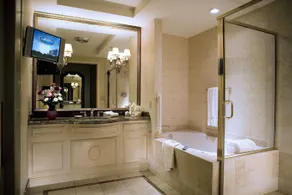Belterra Casino Resort - Baño