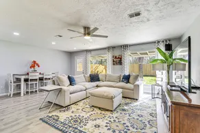6 Mi to Clear Lake: Family Home w/ Patio & Yard - Interiør