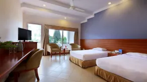 Niagara Hotel Lake Toba & Resorts - Chambre