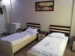 Ahranis Hotel - Habitación