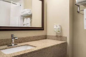Baymont by Wyndham Georgetown Lexington North - Salle de bain