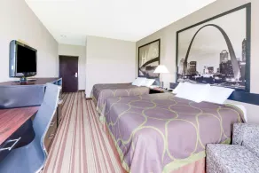 Super 8 by Wyndham Monett - Chambre