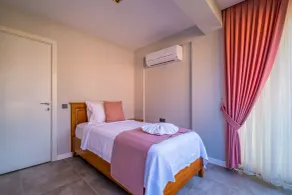 Infinity Lily Villa 1 - Room