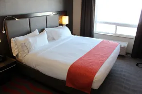 Chateau Inn & Suites Bonnyville - Room