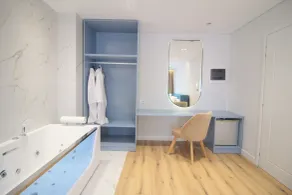 Hotel Strora - Zimmer