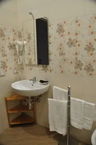 Le Tre Gemme - Bathroom