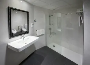 Hostal Hispano - Badezimmer