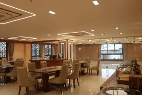 SK Lords Inn Ahmedabad - Restaurant