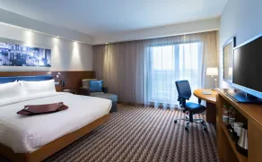 Hampton By Hilton Gdansk Airport - Room