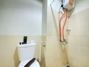Minimalist Studio Apartment at Oxford Jatinangor - Badeværelse