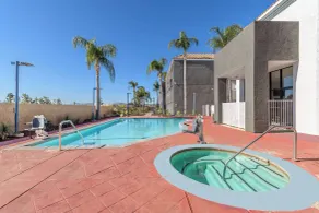 Studio 6 Suites Perris, CA - Piscine