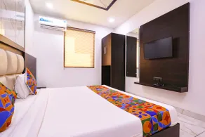 Grand Sparrow Inn - Chambre