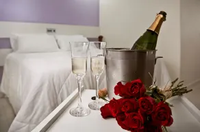Miramar Hotel - Room