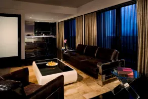 SIXTY Beverly Hills - Chambre
