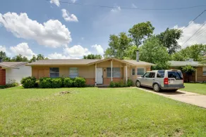Pet-friendly Sachse Home: Large Fenced Yard - Interiör