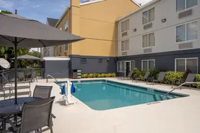 Fairfield Inn & Suites by Marriott Fort Myers Cape Coral - Piscine