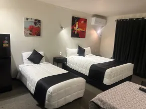 Aquarius Motor Inn - Chambre