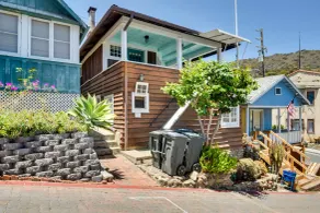 Walk to Beach: Catalina Gem w/ Deck! - Interior