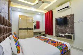 FabHotel Naman - Rom