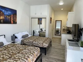 Villa Alamari Inn and Suites - Værelse