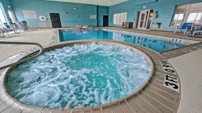 Holiday Inn Express Hotel & Suites Corsicana by IHG - Basseng