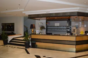 Canadian Hotel - Reception