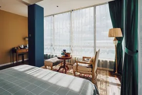 sees the sea and sea view boutique B&B - Room